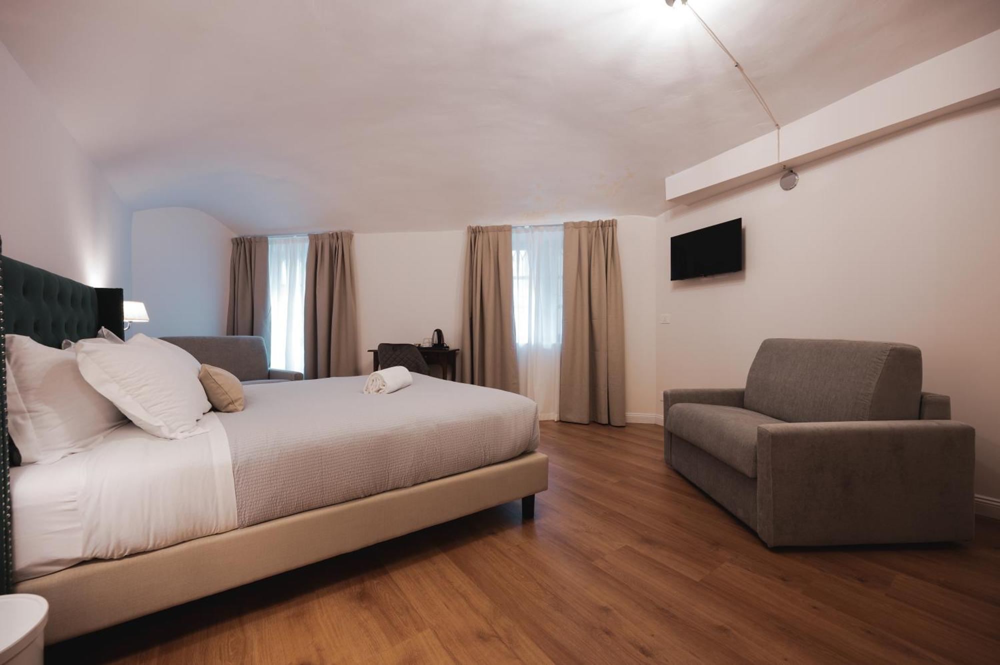 Carlo Felice Boutique Hotel Turin Exterior photo