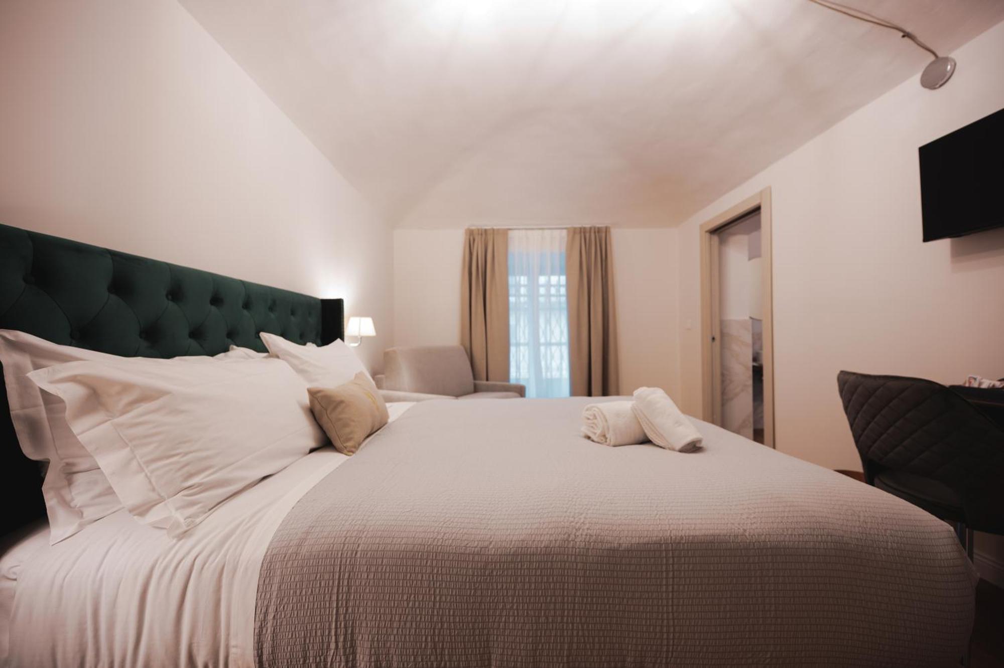 Carlo Felice Boutique Hotel Turin Exterior photo