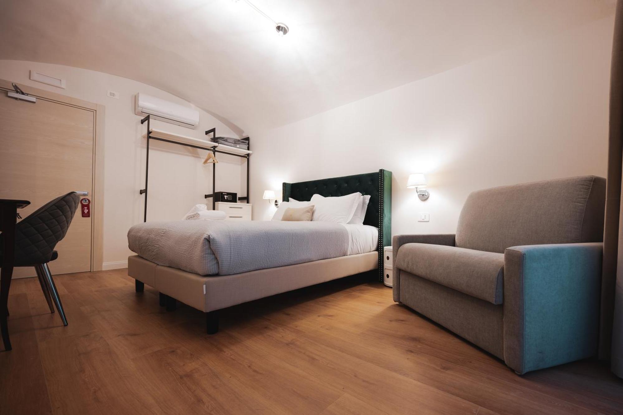 Carlo Felice Boutique Hotel Turin Exterior photo