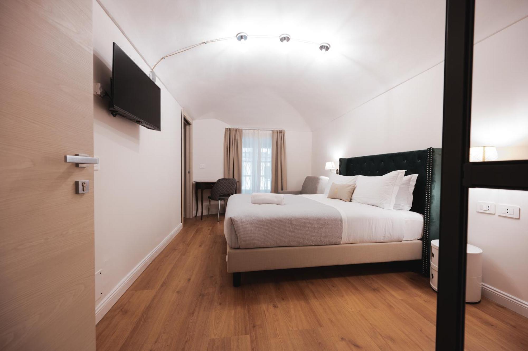 Carlo Felice Boutique Hotel Turin Exterior photo