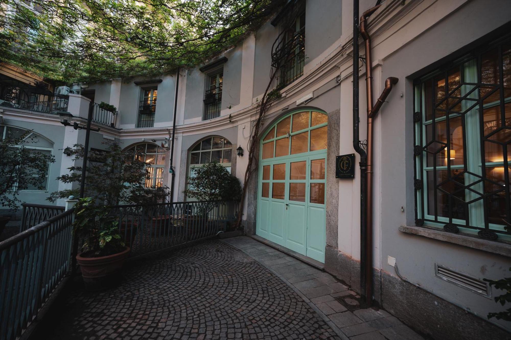 Carlo Felice Boutique Hotel Turin Exterior photo